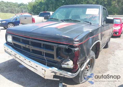 1993 Chevrolet S Truck S10 from USA, damaged, VIN 1GCCS14R8P8117858